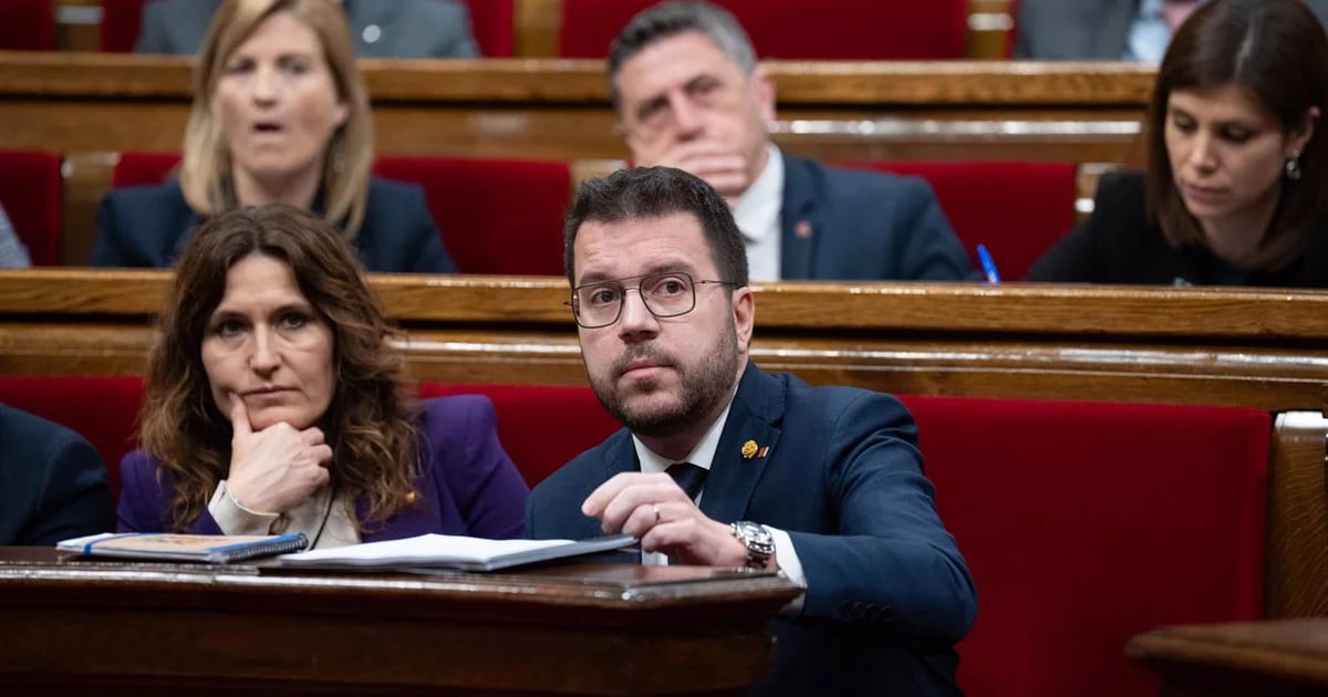 Vilagrà pide a Puigdemont no “meter el dedo en el ojo” sino favorecer la mayoría independentista