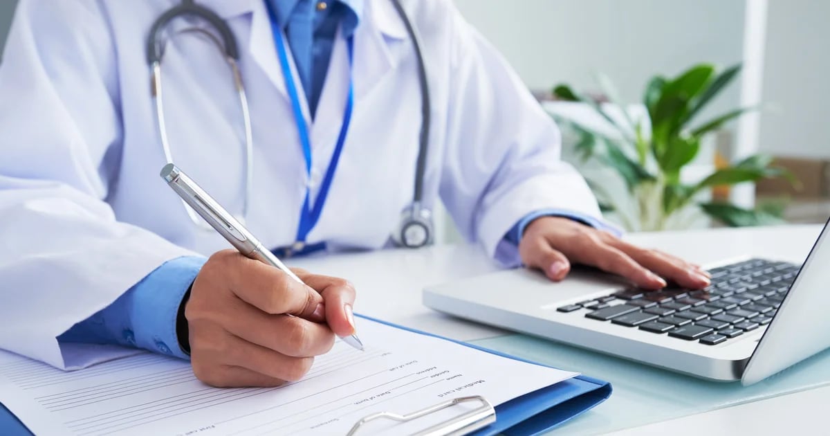 Estas son las especialidades que necesitarán más médicos en los próximos años en España, según Sanidad