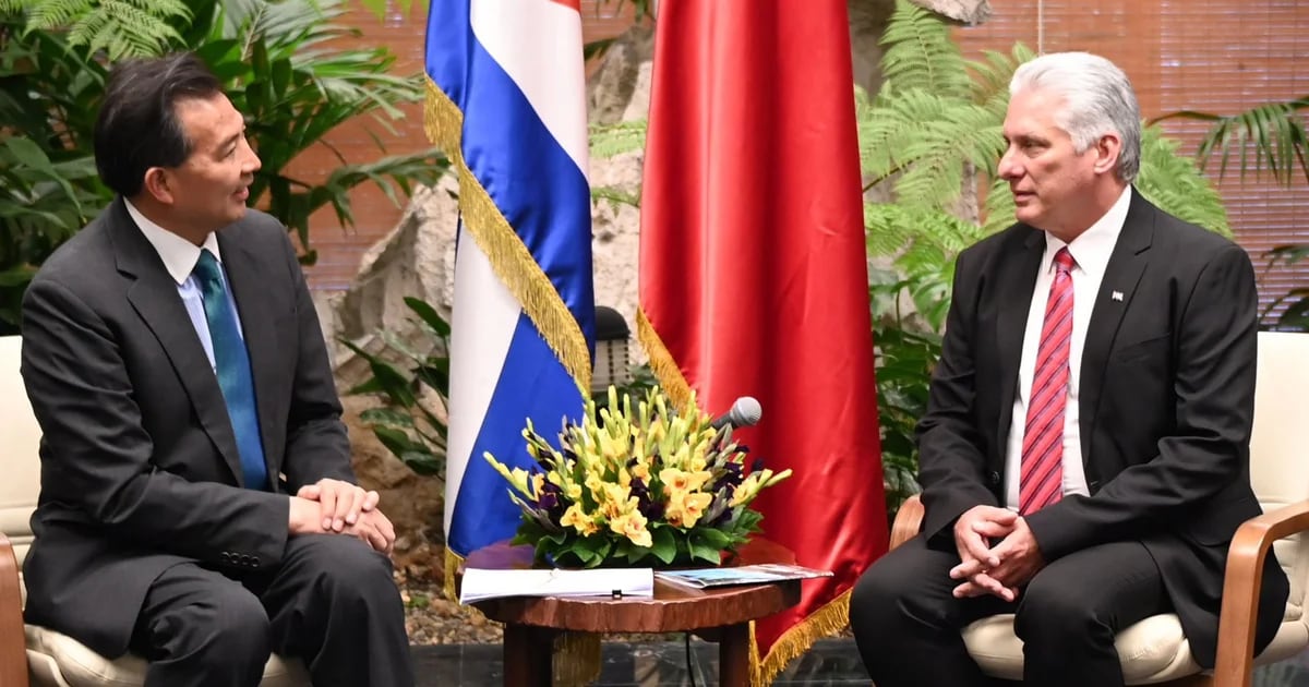 el régimen de La Habana recibió a un alto cargo de Xi Jinping