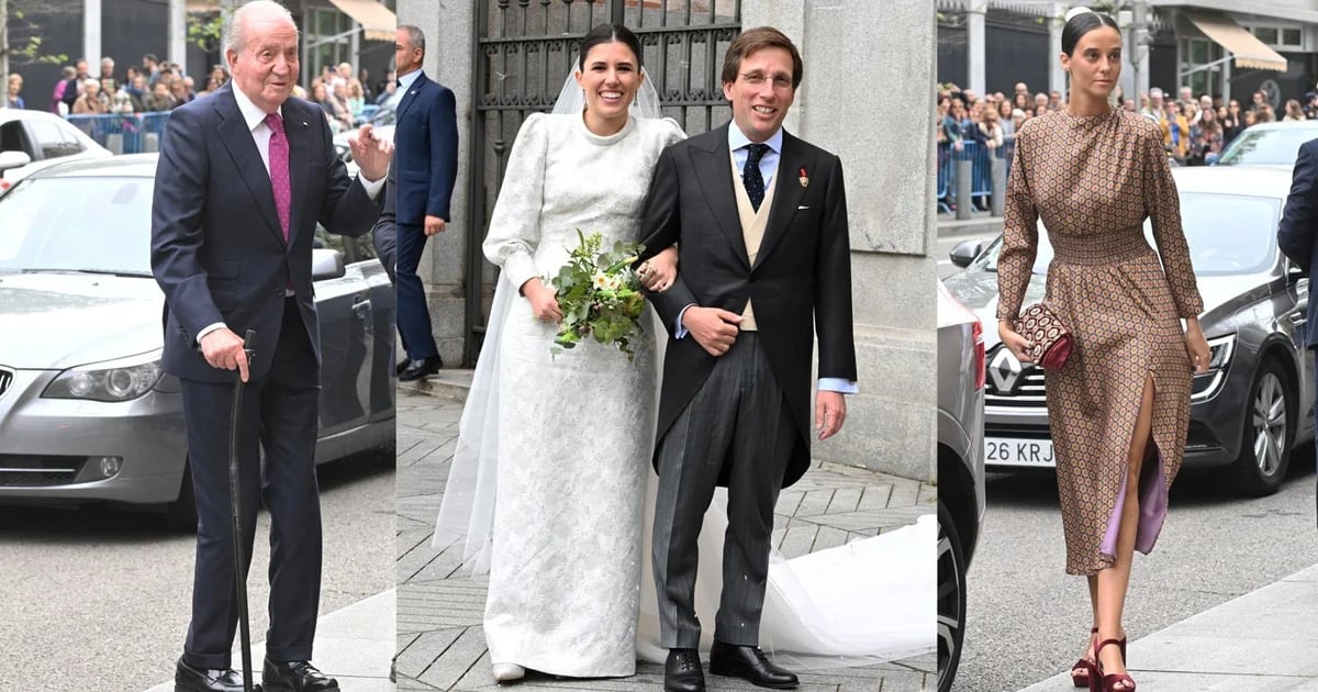 Juan Carlos I y las infantas Elena y Cristina, los invitados de honor al matrimonio de Juan Luis Martínez-Almeida y Teresa Urquijo
